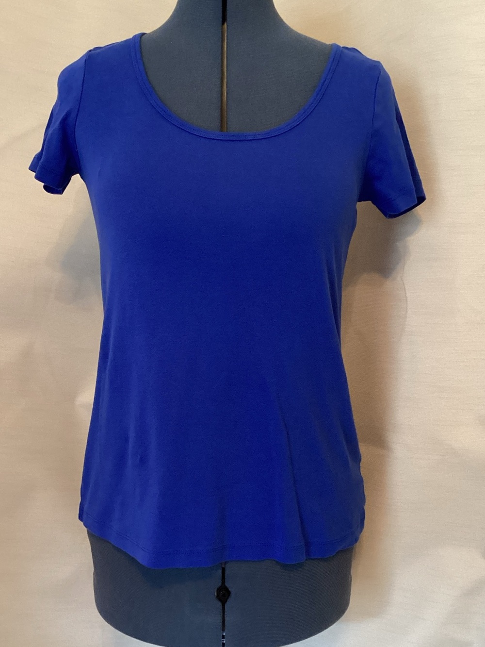 Royal Blue Scoop Neck Short Sleeve Tee